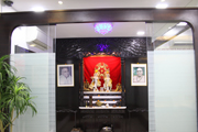 Dr. Prem Gupta Face Reading Office Photo